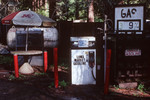 Loma Market Gasoline, Loma Mar